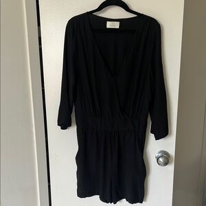 Have Elegant Black V-Neck Outfit